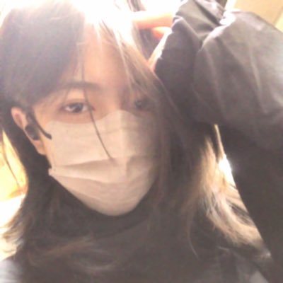 Laaaaa1121746's profile picture. 