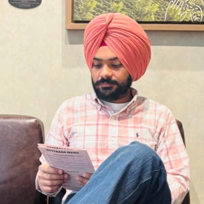 🎓 Master of Computer Applications 🏫 Guru Nanak Dev University, Amritsar 👨💻 Software Developer