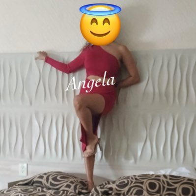 Tu fantasía hecha realidad. Mujer con clase. Licenciada de profesión, novia profesional por vocación. #AmoYDisfrutoLoQueHago MD o https://t.co/xP0bOOk4xl