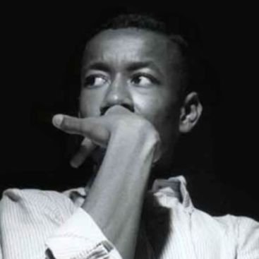 musicheart1977's profile picture. 音楽を聴くのが好きな四十路です。
洋楽なら60〜70年代。
邦楽なら70〜80年代。
しかし４４歳でジャズに目覚め現在は
ジャズ三昧です。
休日はレコード屋とジャズ喫茶を巡る日々。