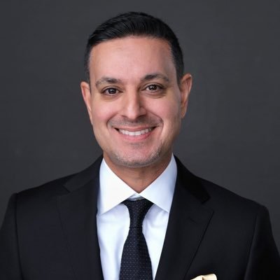 melhihi's profile picture. God, Family, and Self...in that order.