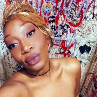 ✨🎙🎹🎸✨YankeeFriedSouthernBelle Creatrix {*Automatic, Systematic 👑 / Full of color 🎨/ Self-contained 🎁/ Tuned and channeled to your viiibes*🧞♀️♐︎⚜️}