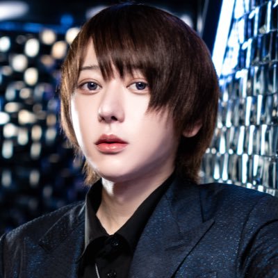 ポメラニアンをネタにして殺害予告をされているホスト。池袋AravanLilian(アーバンリリアン) 年間1億1000万/1500本 【TikTok⇨ https://t.co/KX8JCrzazu】【インスタ⇨ https://t.co/xYuiyCc70N】 反応良かったポストはハイライトに追加してます