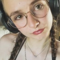 kharlotte 🌱 (@_schmilew) 's Twitter Profile