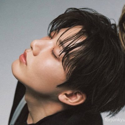 jourkyu's profile picture. infj