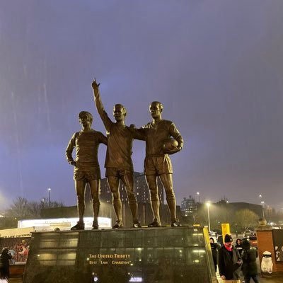 J1101J110111117's profile picture. 