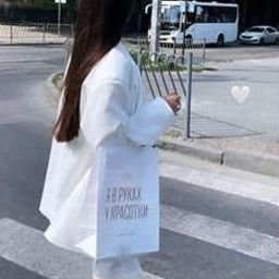 Seragau72379's profile picture. 