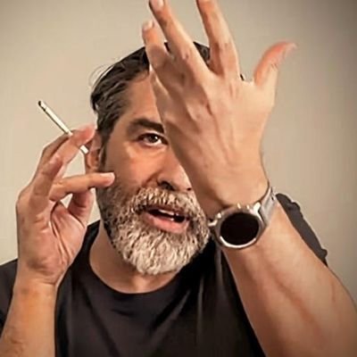 Sosyal bilimci/sosyolog, yayıncı, @heretikyayin
Instagram: https://t.co/nR0BCghQKo
Youtube: https://t.co/0db4gx2KoO