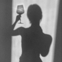 Leyla (@noirepetale) Twitter profile photo
