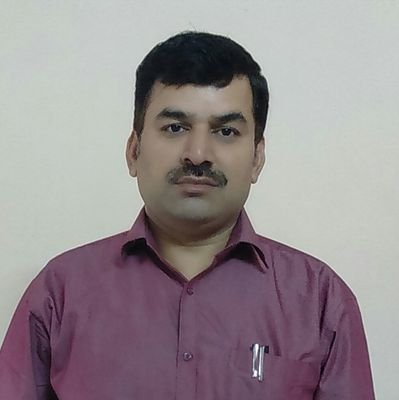 जो लोग देश के खिलाफ बात करते हैं देश और समाज का माहौल खराब करते हैं नियम का पालन नहीं करते हैं हरामखोरी करते हैं मैं उनके खिलाफ हूं, और हमेशा-हमेशा रहूंगा।