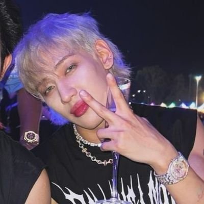 prdsseven's profile picture. Jackson: The good news is GOT7 SHALL NEVER END. 💚