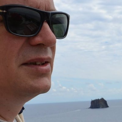 SarCC33's profile picture. position / swing trader