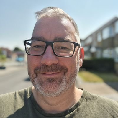 upthefront's profile picture. Back looking out of the window 😀

Old enough to know better - nearly 50, so my back hurts thinking about it anyway 😬

#COYP #GoBolts