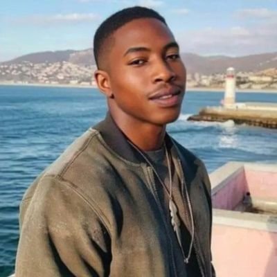 Gbenga1660977's profile picture. Canadian bogar