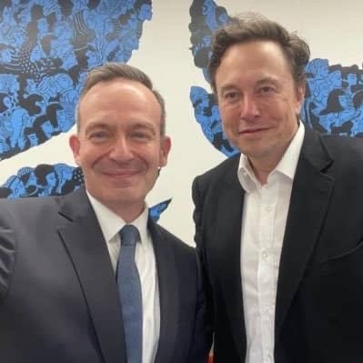 Guiding #ElonMusk’s vision for a better future through Spacex, Tesla, Neuralink, and more. & Tech enthusiast, dream chaser, innovation advocate. #happilymarried