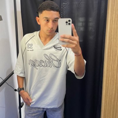 Valentinfontei1's profile picture. ig: fonteinavalentín