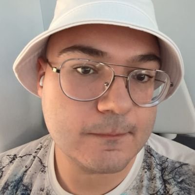 PhD student at the University of Córdoba (Spain), researching Computer Vision and 3D Object Reconstruction with Neural Networks @ucoava.
