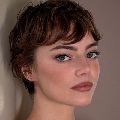 daily pictures, gifs and videos of 2x academy award winner, emma stone