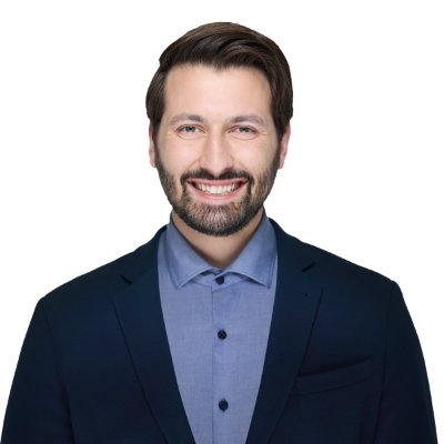 Candidat de la CAQ dans Arthabaska-L’Érable
Banquier d’affaires & CPA dans la région
Président sortant de la Chambre de commerce Bois-Francs/L’Érable