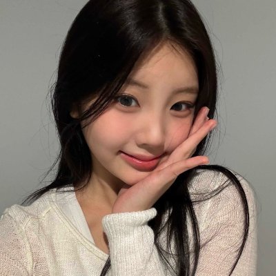 Ults: Kep1er, Red Velvet, Loona(and subs), Illit, tripleS, CSR
She/Her