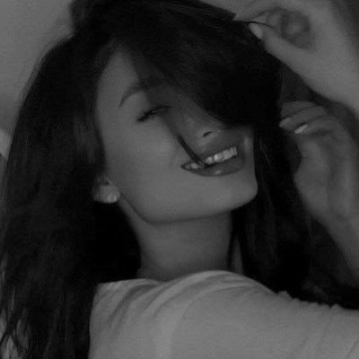 xmi_69x's profile picture. أنا أنثى. ..كالخيل شامخة. أصيلة .هادئة يصعب على من حولي معرفه ما بداخلي. .أحترم ذاتي واقدس كرامتي وكبريائي