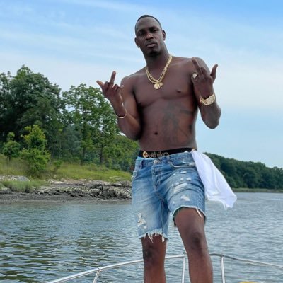 Guap63bands's profile picture. 🤕🤕🤕