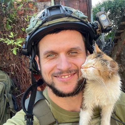 volodymyr_rost1's profile picture. за людей і любов до України я вибираю боротьбу..ми повинні перемогти орків🇺🇦🇺🇦