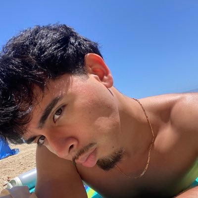 oh i leave quit an impression, 5’7 to be exact 🇳🇮| 🇵🇪 | twenty | 🩺