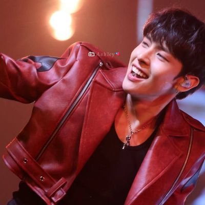26👧|A'tin| stan acc🌼
Love yourself, for you to be able to project the whole potential of yourself- Pins💙