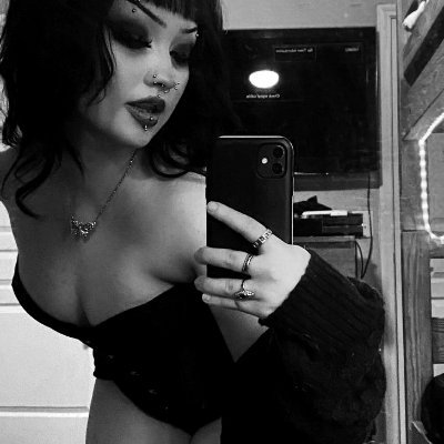 I'm good at keeping secrets, wanna tell me yours?
(lost my other account)
Loulé📌