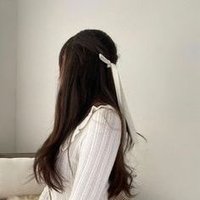 Diya (@diyachirps) 's Twitter Profile
