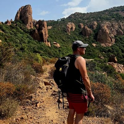 Leitung Meteorologie und Chief Quality Officer bei https://t.co/jecOrJiO7B.
Aus Bochum, schon immer wetterverrückt. Sonst wandern, Natur, Berge und Sport.