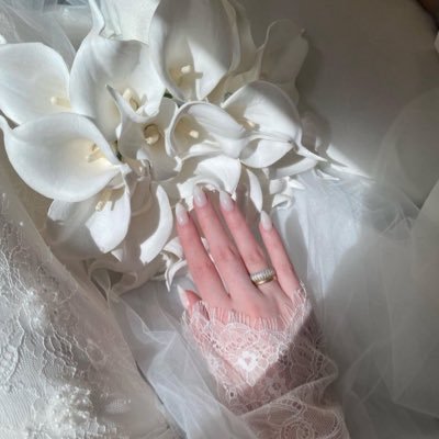 me0_me1's profile picture. أجمُل قدَر فيُ دنيتي ، حبك ♥️