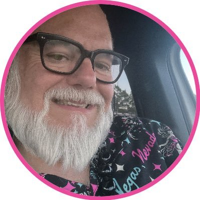 Tech Writer in Cybersecurity and SaaS. I like Cigars and Tiki. #dilley300