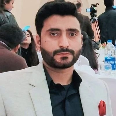correspondent @AiKNews

Broadcast Journalist!Previously #CapitalTv #CapitalPost #7News Columnist Blogger @Views_state  Member @npcisbpk.
RTs are not endorsement