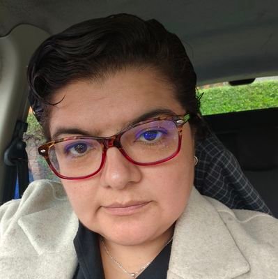 Activista de DH comprometida con este país. Aficionada a la música y la lectura.