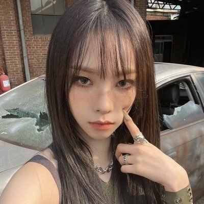 mililvsrsn's profile picture. emmmm no