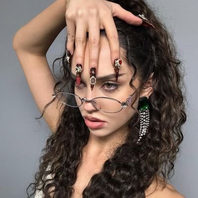 honsooled's profile picture. i yearn for money and a walkable city.
here for whc