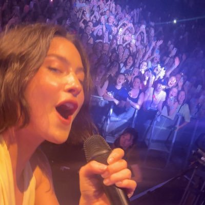 block me out & wonderland stan|| the call was tough but you’re better off on being honest || next concert: conan San Diego