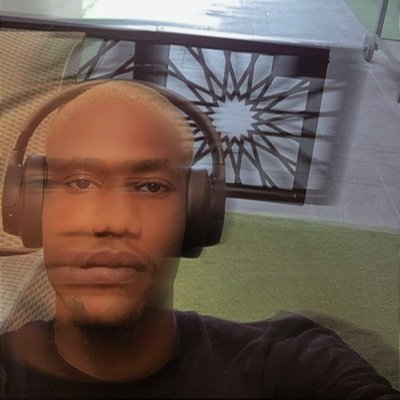ykomoolola's profile picture. 
