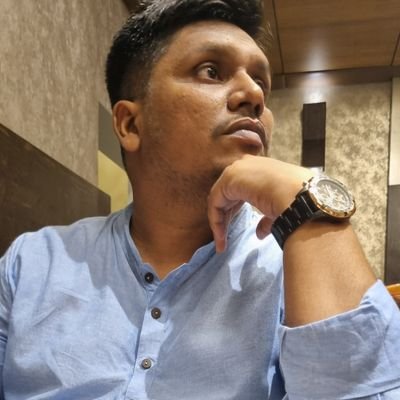 themirrahman's profile picture. Ex- entrepreneur | Now to Job life.
Shut down my business, but I’m still building — just in a different way.
Writing about business, product, and work culture