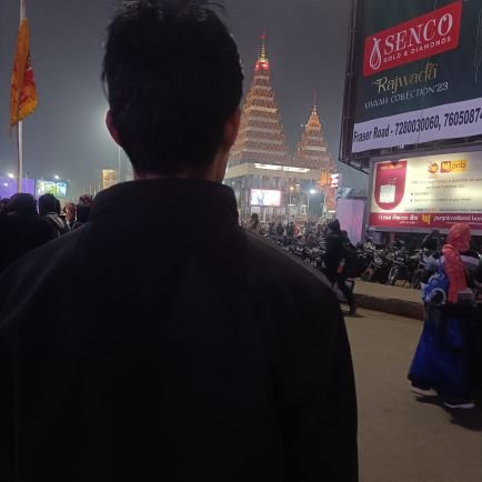 kumar__jee's profile picture. I don't follow the crowd, I lead it.