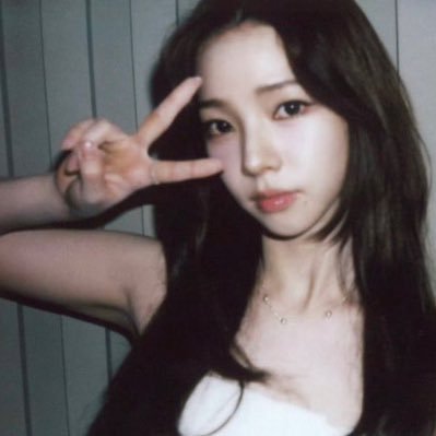 MirunteeT's profile picture. I'll walk on my path, step by step, at my own speed and direction