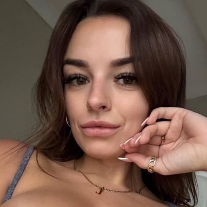 27 years old female, if you DTF I'm available for FaceTime, blowjob Sesh DM me for any sort of naughtiness. Text me on tele for swift response