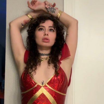 Xena The Horny Princess 🌼Follow me, I love to flirt 🍃🌷couples, virgins, anyone 21+ (Sapphic creator only)