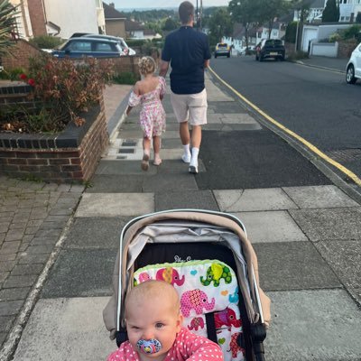 English by birth. Millwall by the grace of God. Daddy to Hannah 💕 and Charlotte 💕