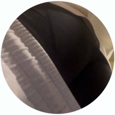 sloppybussyy's profile picture. don’t hmu if it’s small