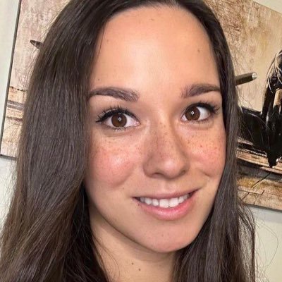 Stephaniej28282's profile picture. 