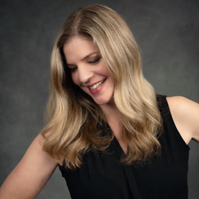 CandiceYYZ's profile picture. 