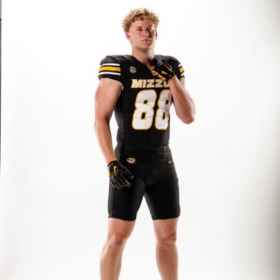 Gavin Hoffman Profile